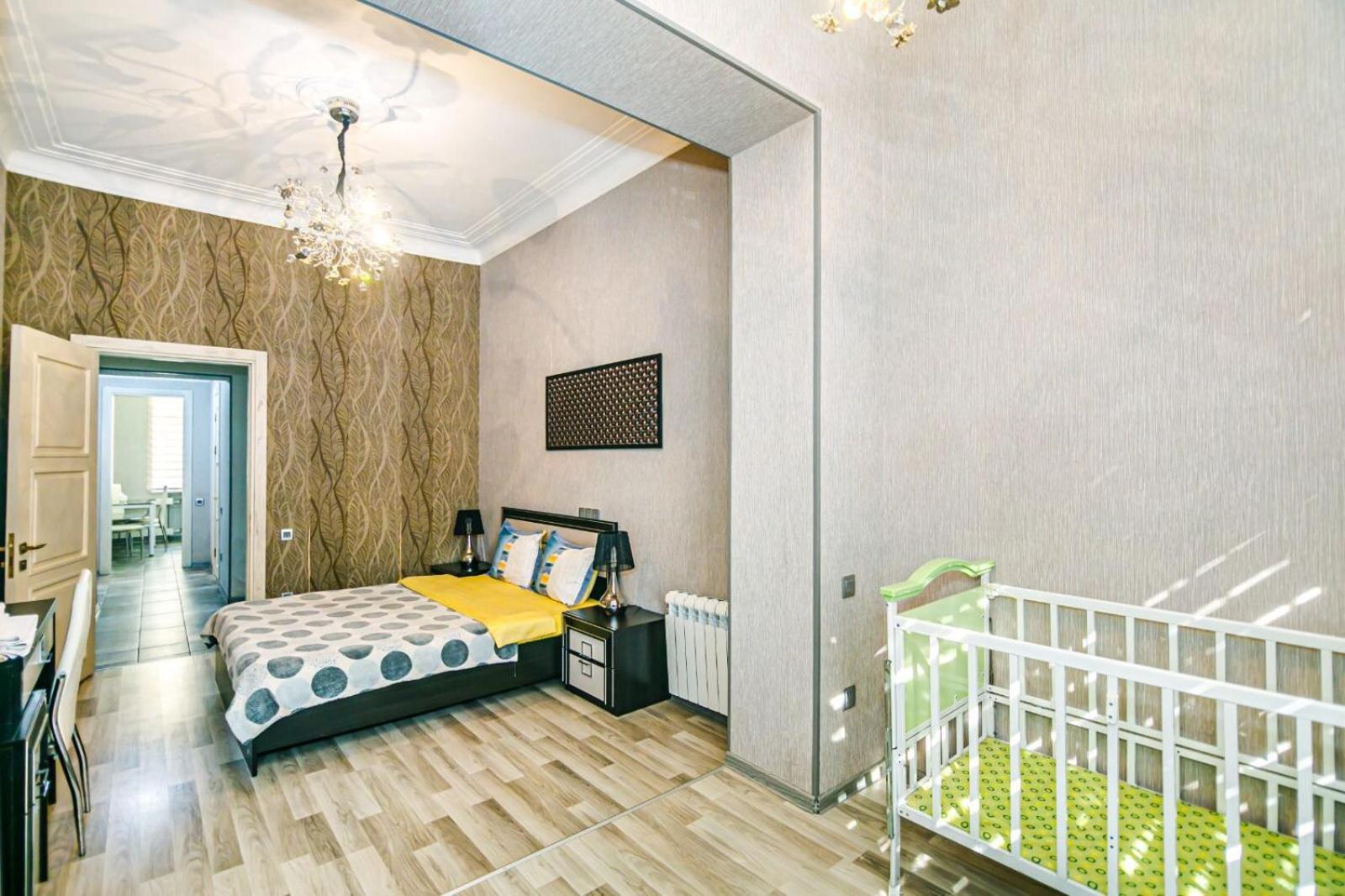 Azneft Square Deluxe Apartment Baku Exterior photo