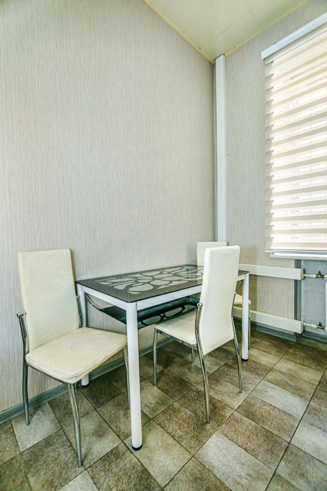Azneft Square Deluxe Apartment Baku Exterior photo